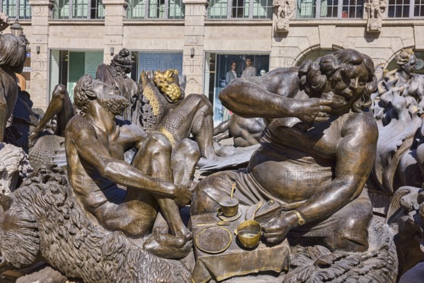 Marriage carousel, sculptor Jürgen Weber, fountain with bronze sculptures, marriage fountain, Hans-Sachs-Fountain, facade, pedestrian zone, Ludwigsplatz, Nuremberg, Middle Franconia, independent city, Bavaria, Germany