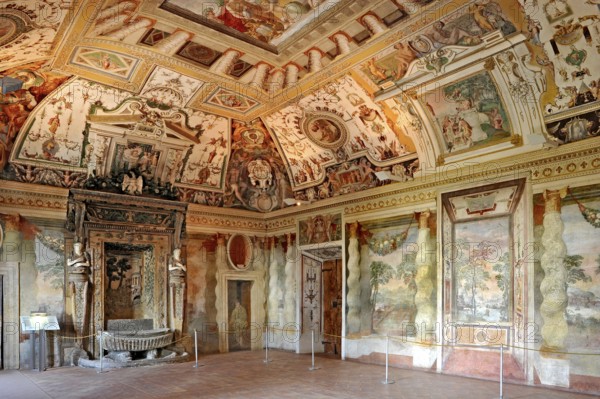 Salone della Fontana, fountain hall, Roman Mannerist frescoes, Villa d'Este residential palace, UNESCO World Heritage Site, Tivoli, metropolitan city of Rome, Lazio, Italy