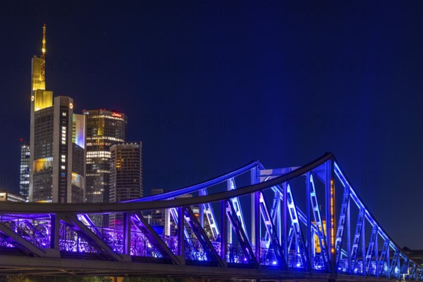 Frankfurt sets an example: The Eiserner Steg will shine in rainbow colours for Christopher Street Day (CSD) . Under the motto Never again silent - Frankfurt is loud, the Main metropolis will be celebrating this year's CSD for the first time from Thursday 17 to Sunday 20 July on the banks of the Main, Eiserner Steg, Frankfurt am Main, Hesse, Germany