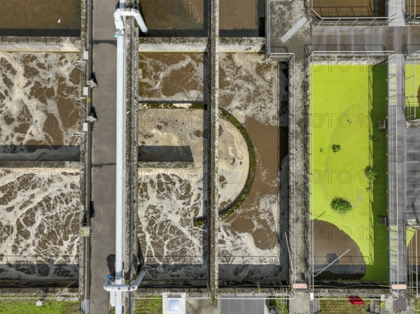Germany - Wastewater treatment in a sewage treatment plant, clarifier with brown wastewater (symbolic photo) . The first purification stage of a sewage treatment plant comprises mechanical purification (removal of coarse solids, sand, fats), the second stage the biological process (removal of nutrients by means of micro-organisms), the third stage is known as chemical-physical treatment (phosphate precipitation) . In future, a fourth treatment stage will be necessary to remove trace substances, microplastics and medicines
