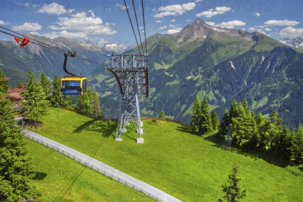 Penkenbahn, Mayrhofen, Zillertal, Zillertal Alps, Tyrol, Austria
