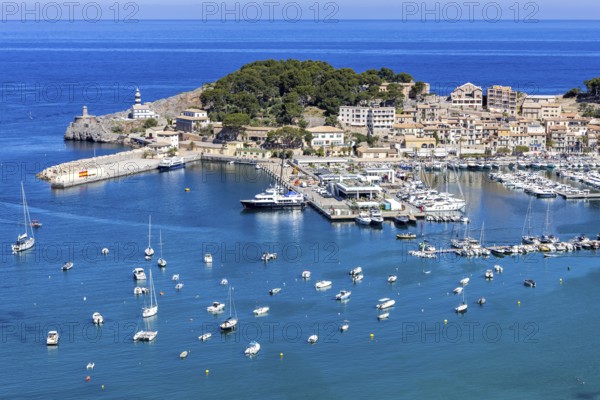 Port de Soller on Majorca from above Holiday by the sea harbour with boats trip in Port de Sóller, Spain
