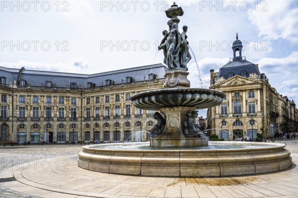 Fontaine des Trois Graces, Place de la Bourse, Bordeaux, Gironde, Nouvelle-Aquitaine, France