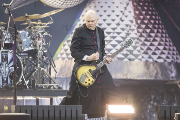 Billy Corgan, lead singer of The Smashing Pumpkins live on The Aghori Tour at the Zitadelle Spandau in Berlin on 06/08/2025