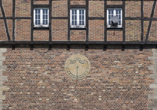 Sundial at the historic Borgmühle, Lüdinghausen, Münsterland, North Rhine-Westphalia, Germany