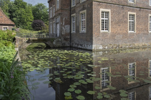 Moated castle Haus Welbergen, Ochtrup, Welbergen, Münsterland, North Rhine-Westphalia, Germany