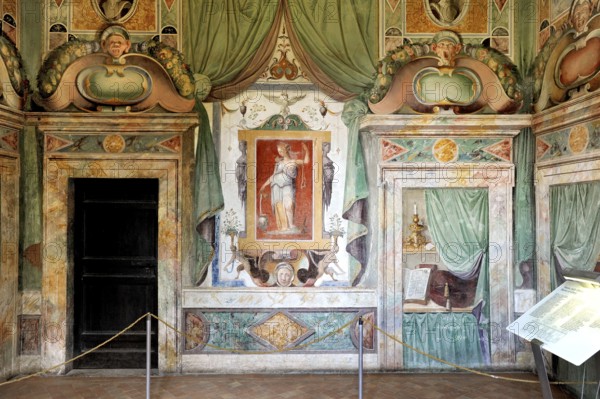 Stanza della Gloria, Hall of Fame, Roman Mannerist frescoes, Villa d'Este residential palace, UNESCO World Heritage Site, Tivoli, Metropolitan City of Rome, Lazio, Italy
