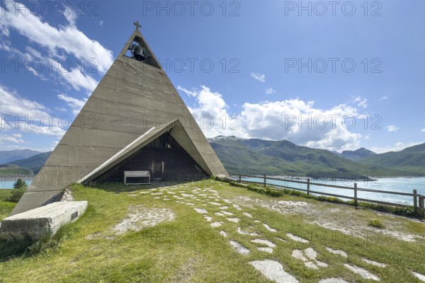 Mont-Cenis Pyramid Museum built in 1967 above the Lac du Mont Cenis in a stylised pyramid as a museum to commemorate the Egyptian campaigns of Emperor Napoleon Bonaparte and the time in front of the construction of the reservoir, Mont Cenis massif, Massif du Mont-Cenis, Graian Alps, Lanslebourg, Rhone-Alpes, France