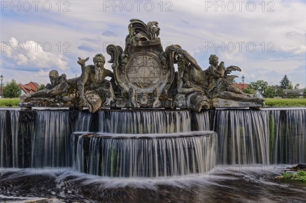 Bassin, a water basin, in front of Ludwigslust Palace, with cascades and stone figures. Ludwigslust, Mecklenburg-Western Pomerania, Germany