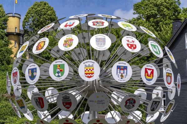 The coat of arms tree of Bergneustadt in the Oberbergischer Kreis, 102 panels show the coats of arms of new towns in Europe, Bergneustadt belongs to a group of town friendships in Europe, 37 towns and municipalities belong to it, North Rhine-Westphalia, Germany