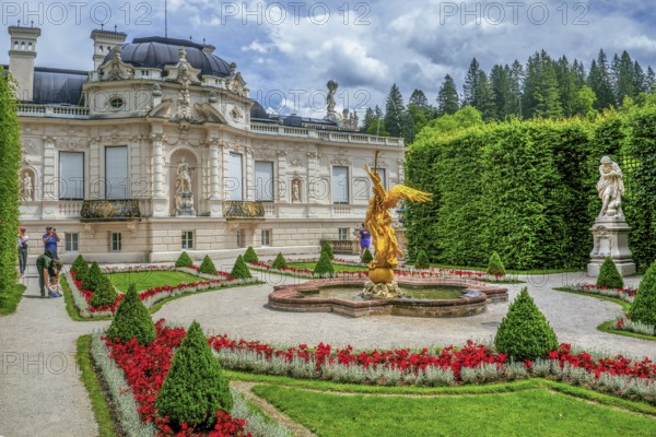 Baroque garden parterre with west side of Linderhof Palace, Ettal, Ammertal, Upper Bavaria, Bavaria, Germany, UNESCO World Heritage Site