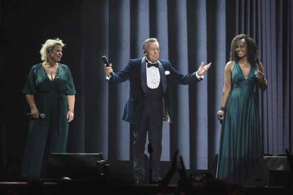 Roland Kaiser live on The Arena Tour 2025 in the Berlin Uber Arena on 14 May 2025