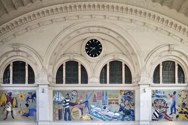 Wall mosaic from the 1950s in the reception hall, advertising space for Martin Brinkmann AG, Bremen Central Station, Germany