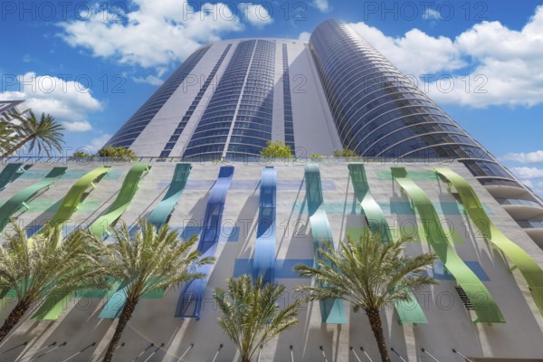 Florida, Fort Lauderdale, Las Olas Boulevard. Downtown financial district and city skyline