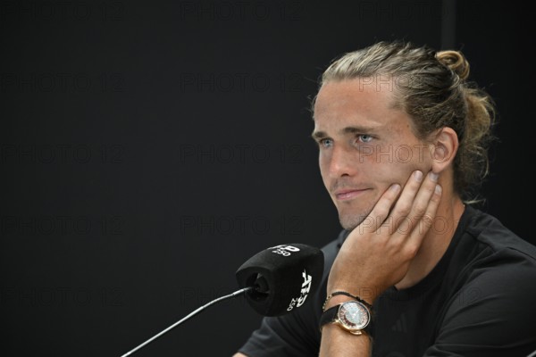 Press conference, PK, portrait, Alexander Zverev GER, thoughtful, wristwatch Jacob & Co Casino Roulette Tourbillon, gesture, gesture, tennis, ATP 250, BOSS Open 2025, Stuttgart, Baden-Württemberg, Germany