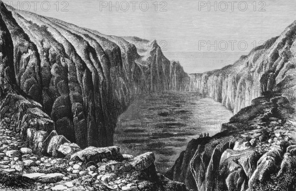 Caldera of the Rano Raraku volcano in the Pacific Ocean, UNESCO World Heritage, geology, geological history, people, Easter Island, Chile, Polynesia, historical illustration 1888