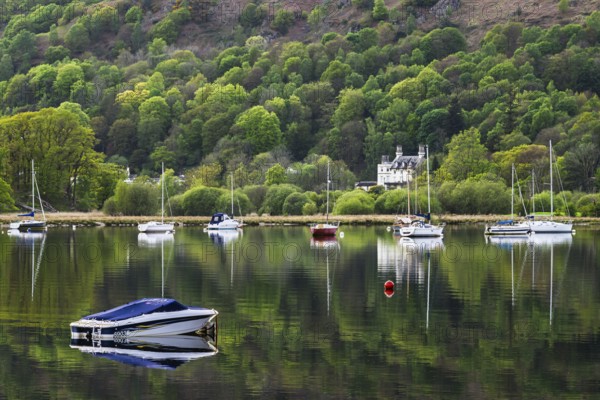 Boats on Windermere Lake and mountains, Ambleside, Lake District, Cumbria, England, United Kingdom