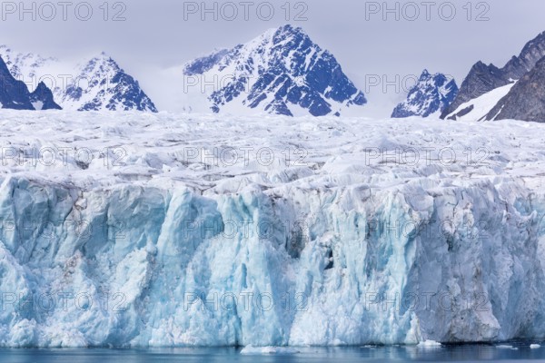 Glacier tongue, ice, mountain peak, snow, Lillienhöökbreen, Spitsbergen, Svalbard