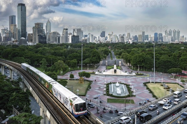 Skyline Lumpini Park and BTS Skytrain, Bangkok, Thailand
