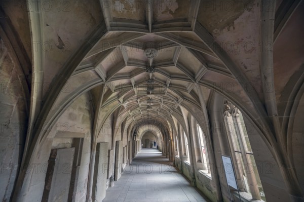 Cloister of Bebenhausen Monastery, built around 1500, Bebenhausen district of Tübingen, Baden-Württemberg, Germany