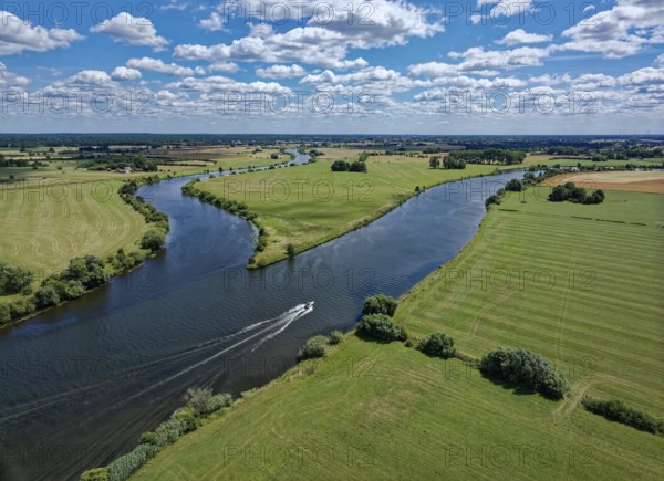 The Aller flows into the Weser at Verden. Aerial view, looking upstream, with the Aller on the left and the Weser on the right. Verden, Lower Saxony, Germany