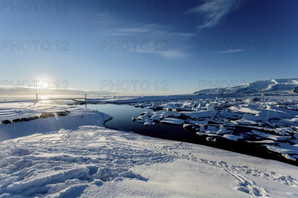 Jökulsarlon, icebergs, glacial lake, Vatnajökull glacier, winter, snow, Iceland* Jökulsarlon, Growler, Glacierlagoon, Vatnajökull Glacier, Snow, Iceland
