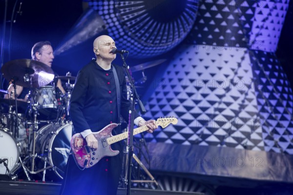Jimmy Chamberlin (drummer) and Billy Corgan (singer) from The Smashing Pumpkins live on The Aghori Tour at the Zitadelle Spandau in Berlin on 06/08/2025
