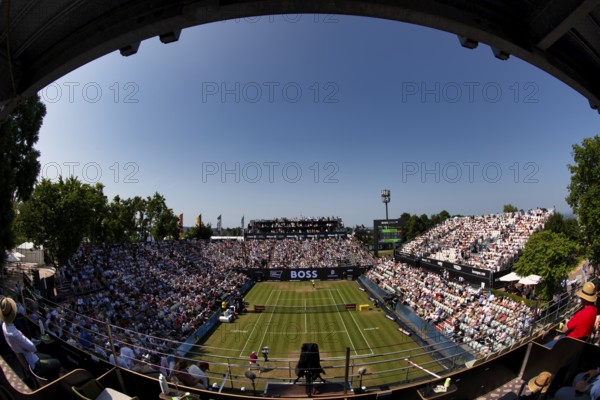 Overview, total, spectators, visitors, centre court, sky, blue, sold out, tennis, ATP 250, BOSS Open 2025, Stuttgart, Baden-Württemberg, Germany