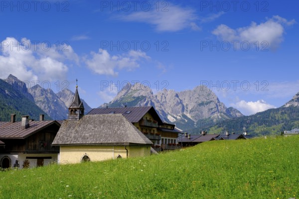 Chapel of the Virgin Mary in the hamlet of Kratten, Sappada, Plodn, Carnic Alps, Julian Friuli, Italy