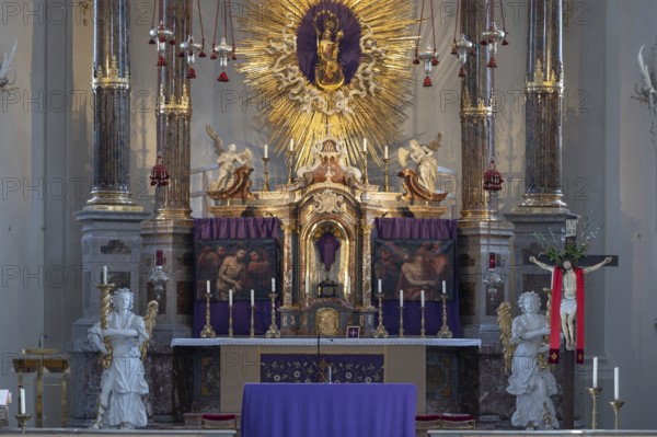 Lenten cloths of two stations of Christ at the main altar during Lent, Wilten Basilica, Rococo 1751 to 1756, Pastorstr. 2, Innsbruck, Austria