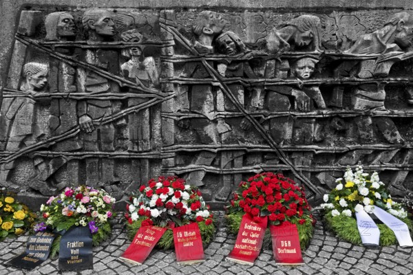 Bittermark memorial, memorial site, detail with wreath of flowers for the memorial service on Good Friday, artist Karel Niestrath, Dortmund, Germany