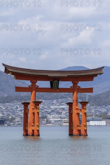 Torii in the water, sight, tourist attraction, UNESCO World Heritage Site, Itsukushima Shrine, Miyajima Island, Hatsukaichi, Hiroshima Prefecture, Japan