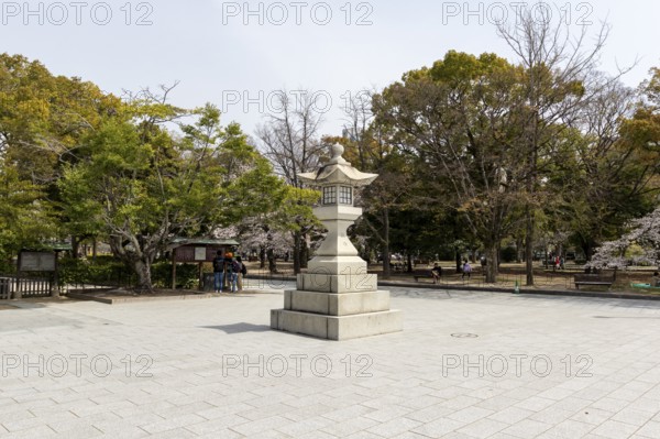 Toro, stone lantern, landmark, UNESCO World Heritage Site, peace memorial and memorial to the victims of the atomic bombing of Hiroshima in the Peace Park, Naka Ward, Hiroshima, Japan