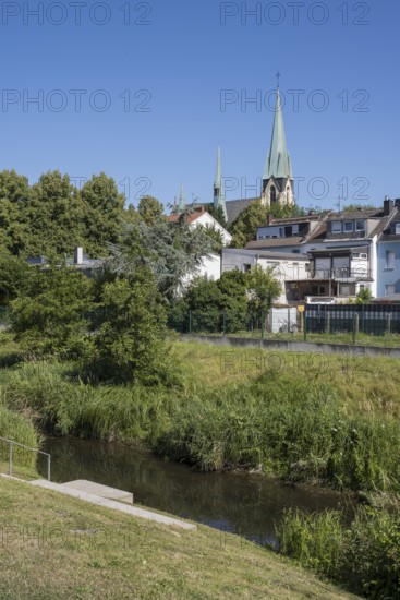 City view with the Holy Family Church Kamen, Sesekepark, Kamen, Ruhr area, North Rhine-Westphalia, Germany