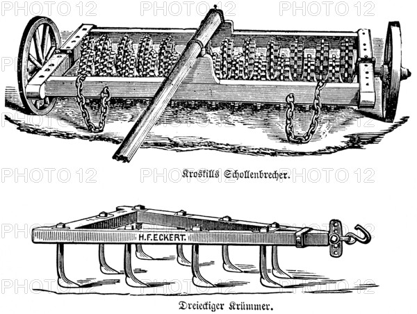 Kroskills clod crusher with iron chains, triangular bend, plough, agriculture in the 19th century, agricultural engineering, field farming, soil cultivation, industrialisation, field work, historical illustration 1877, Germany