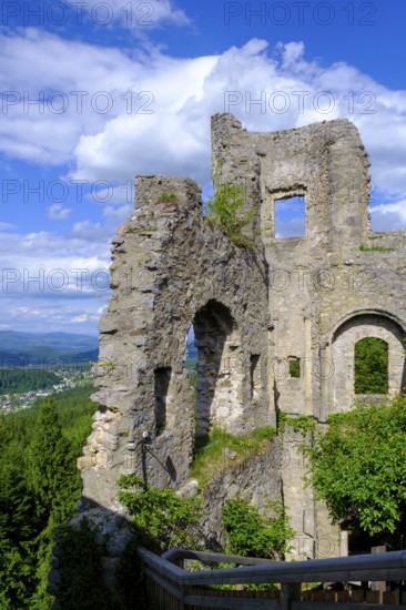 Finkenstein castle ruins, Burgarena Finkenstein, Altfinkenstein, Finkenstein am Faaker See, Carinthia, Austria