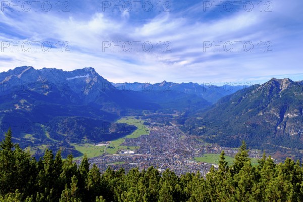 View, on the Wank, Garmisch-Partenkirchen, Werdenfelser Land, Upper Bavaria, Bavaria, Germany