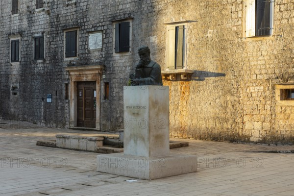 Monument to Petar Hektorovic, Starigrad, island of Hvar, Dalmatia, Croatia