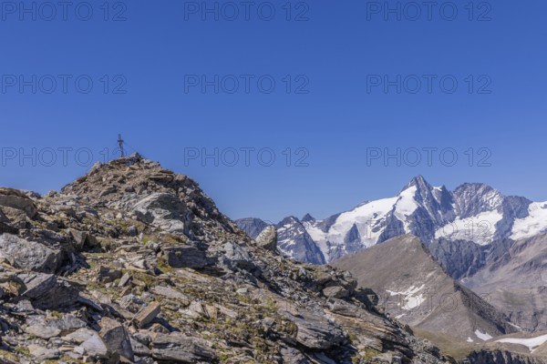 Landscape panorama, summit cross, Brennkogel, hiker, GroÃŸglockner, Pinzgau