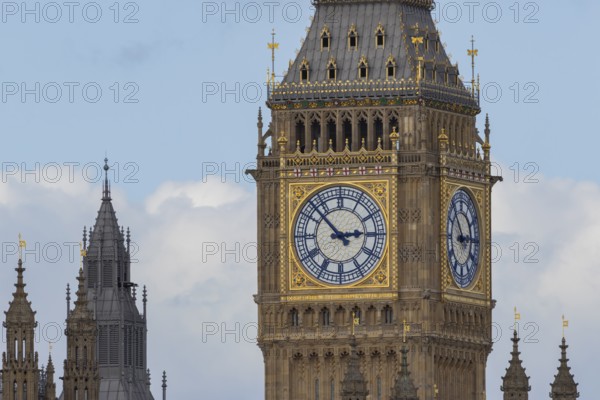 Big Ben or The Elizabeth Tower clock tower of the Palace of Westminster or Houses of Parliment, City of London, England, United Kingdom