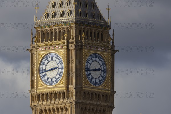 Big Ben or The Elizabeth Tower clock tower of the Palace of Westminster or Houses of Parliment, City of London, England, United Kingdom