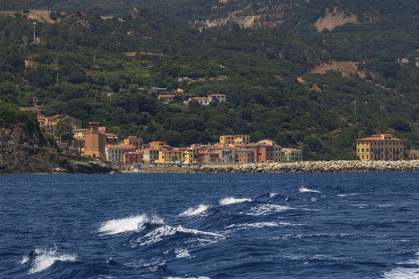 The village of Rio Marina with its pastel-coloured house facades, Elba Island, Tuscan Archipelago National Park, Tuscany, Italy