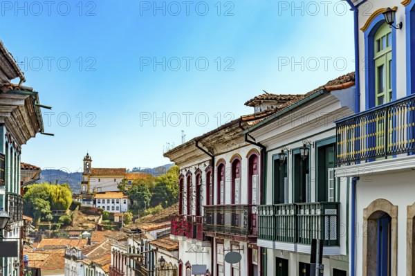 The city of Ouro Preto with its colonial-style mansions and baroque church, Ouro Preto, Minas Gerais, Brazil