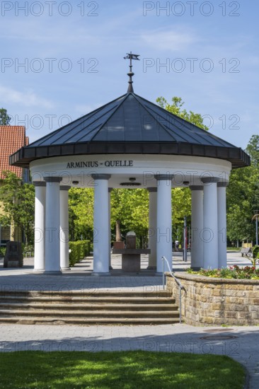 Fountain temple of the Arminius spring, drinking hall, Bad Lippspringe, climatic health resort, Westphalia, North Rhine-Westphalia, Germany