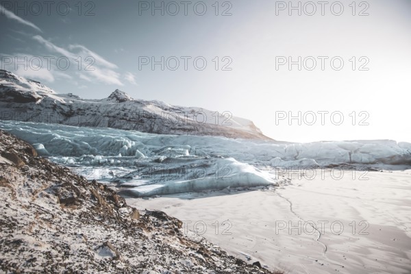 Glaciers, snow and silence in the sunlight. Svinafellsjökull, Golden Circle, Skaftafell, Iceland