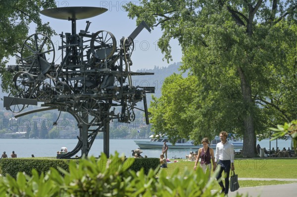 Heureka, kinetic sculpture, artist Jean Tinguely, Zürichhorn, Zurich, Switzerland