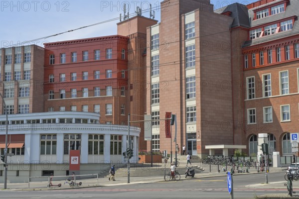 Gewerbehaus Backfabrik, Saarbrücker Straße, Prenzlauer Allee, Prenzlauer Berg, Pankow, Berlin, Germany