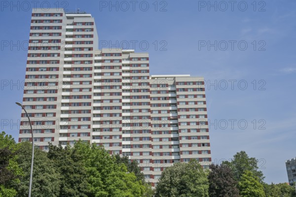 High-rise building, Plattenbau, Platz der Vereinten Nationen 1, Friedrichshain, Berlin, Germany