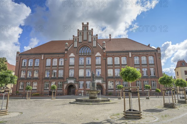 Friedrich Ludwig Jahn State Primary School, Johannes-Runge-Straße, Wittenberge, District of Prignitz, Brandenburg, Germany