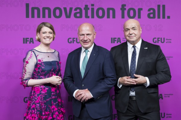 Sara Warneke (Managing Director of gfu Consumer & Home Electronics GmbH), Kai Wegner (Governing Mayor of Berlin, CDU) and Leif-Erik Lindner (Managing Director of IFA Management GmbH) in front of the opening gala of IFA Funkausstellung in the CityCube, Berlin, 4 September 2025
